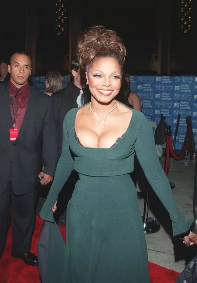 Janet Jackson avait été nommée dans plusieurs catégories pour le clip de son featuring avecBusta Rhymes, «What's It Gonna Be?!»