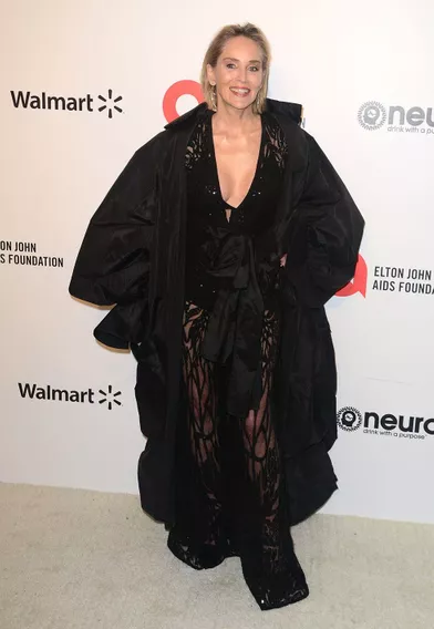 Sharon Stonelorsde la soirée d'Elton John contre le sida à Los Angeles le 9 février 2020.