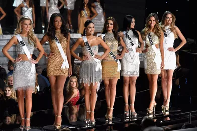 Flora Coquerel termine dans le Top 5 à Miss Univers 2015