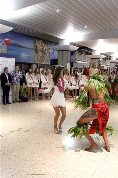 Les coulisses du voyage de préparation à Tahiti Miss France 2016