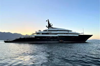 Le superyacht de Steven Spielberg est en vente pour 160 millions de dollars (131 millions d'euros). Le cinéaste avait acquis le bateau en 2010.