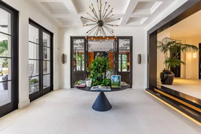 The Weeknd a dépensé 70 millions de dollars pour acquérir cette impressionnante villa à Bel Air