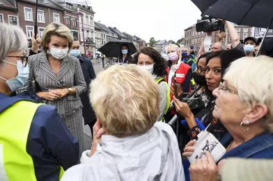 La reine des Belges Mathilde à la rencontre de sinistrés à Verviers, le 15 septembre 2021