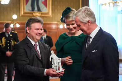 La reine Mathilde et le roi des Belges Philippe à Vienne avec le président autrichien, le 1er octobre 2018