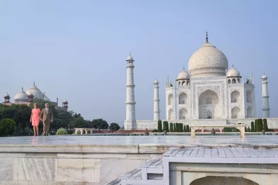La reine Mathilde et le roi Philippe de Belgique au Taj Mahal à Agra, le 6 novembre 2017