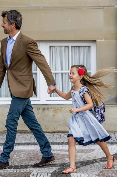 Le prince Frederik de Danemark et sa fille la princesse Josephine à Copenhague, le 15 août 2017
