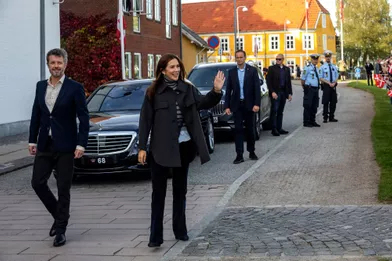 La princesse Mary et le prince héritier Frederik de Danemark à Jelling, le 25 septembre 2021