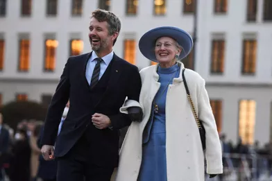 La reine Margrethe II et le prince héritier Frederik de Danemarkà Berlin, le 10 novembre 2021