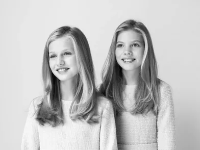 Portrait officiel des princesses Leonor et Sofia d'Espagne, diffusé le 10 février 2020