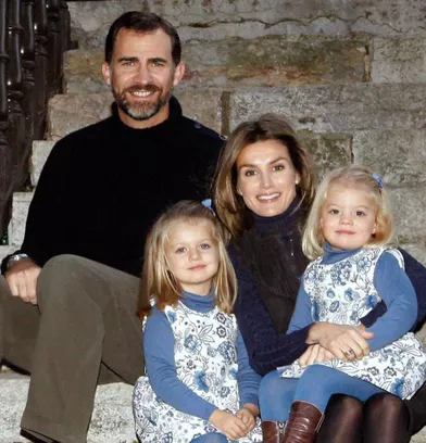 La princesse Leonor d'Espagne avec ses parents et sa soeur la princesse Sofia, le 19 décembre 2009