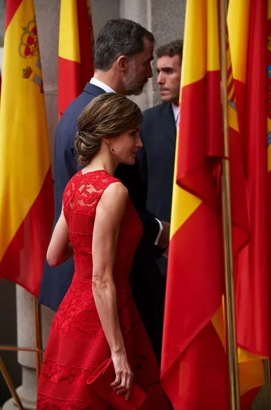 La reine Letizia et le roi Felipe VI d'Espagne au Palais des Cortes à Madrid, le 28 juin 2017