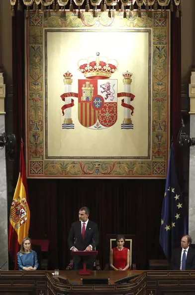 La reine Letizia et le roi Felipe VI d'Espagne au siège du Congrès des députés à Madrid, le 28 juin 2017