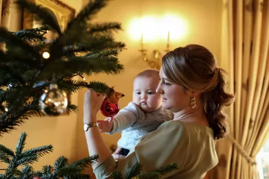 Le petit prince Charles de Luxembourg avec sa mère la princesse Stéphanie, le 26 novembre 2020. Photo diffusée le 20 décembre 2020
