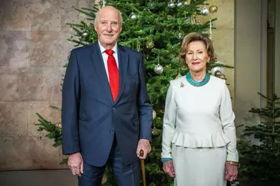 La reine Sonja et le roi Harald V de Norvège à Oslo, le 15 décembre 2020
