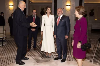 La reine Sonja et le roi Harald V de Norvège avec la reine Rania et le roi Abdallah II de Jordanie à Amman, le 2 mars 2020