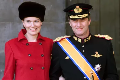 La princesse Mathilde et le prince Philippe de Belgique au mariage du prince Willem-Alexander des Pays-Bas etde Maxima Zorreguieta à Amsterdam, le 2 février 2002