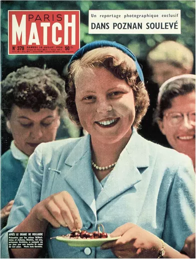 Beatrix en couverture de Paris Match n°379, daté du 14 juillet 1956.
