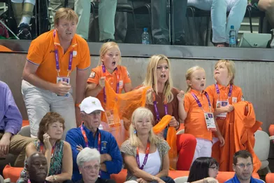 La princesse Catharina-Amalia des Pays-Bas avec ses parents et ses sœurs aux Jeux olympiques de Londres, le 28 juillet 2012