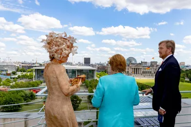 La reine Maxima et le roi Willem-Alexander des Pays-Bas avec Angela Merkel à Berlin, le 6 juillet 2021