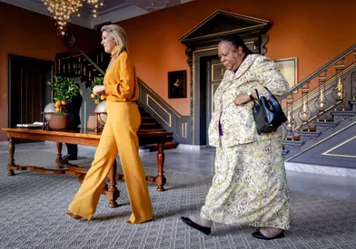 La reine Maxima des Pays-Bas avecNaledi Pandorà La Haye, le 22 novembre 2021