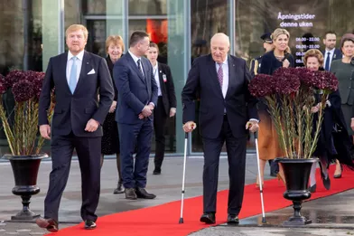 La reine Maxima et le roi Willem-Alexander des Pays-Bas avec la reine Sonja et le roi Harald V de Norvègeà Oslo, le 10 novembre 2021