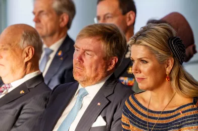 Les rois Harald V de Norvège et Willem-Alexander des Pays-Bas avec la reine Maximaà Oslo, le 10 novembre 2021