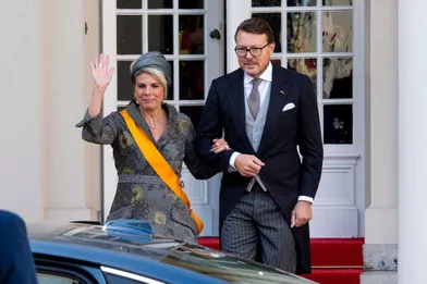 La princesse Laurentien et le prince Constantijn des Pays-Bas à leur départ du palais Noordeindeà La Haye, le 21 septembre 2021