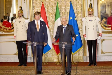 Le roi Willem-Alexander des Pays-Bas et le président italien Sergio Mattarella à Rome, le 20 juin 2017