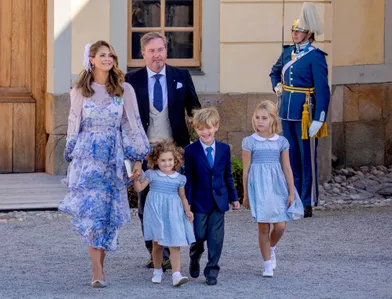 La princesse Madeleine de Suède et Christopher O'Neill avec leurs trois enfants les princesses Leonore et Adrienne et le prince Nicolas, à Drottningholm le 14 août 2021