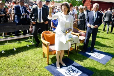 La reine Silvia et le roi Carl XVI Gustaf de Suède à Ludvika, le 6 juin 2019