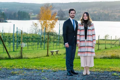 La princesse Sofia et le prince Carl Philip de Suède dans le comté de Värmland, le 28 octobre 2020