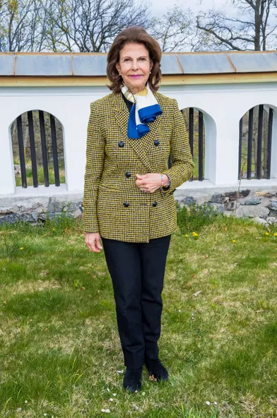 La reine Silvia de Suède au château de Stenhammar à Flen, le 29 avril 2020