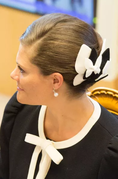 La coiffure de la princesse Victoria de Suède lors de la rentrée parlementaire à Stockholm, le 16 septembre 2015