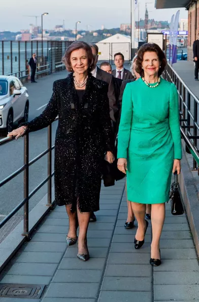 La reine Silvia de Suède et l'ancienne reine Sofia d'Espagne se rendent au dîner du Dementia Forum X à Stockholm, le 18 mai 2017