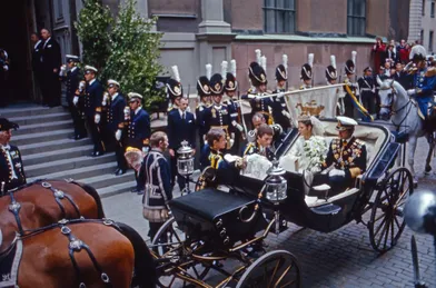 Silvia Sommerlath et le roi Carl XVI Gustaf de Suède, le 19 juin 1976 jour de leur mariage à Stockholm