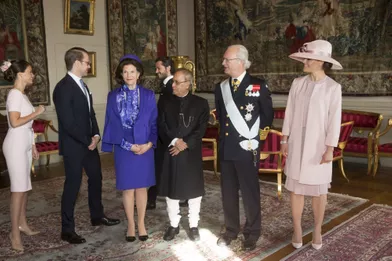 La famille royale de Suède accueille le président indien