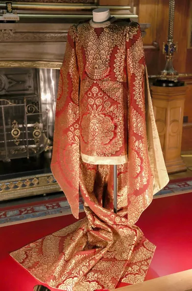 Costume porté parJames Cox dans le rôle d'Abanazar pour la pantomime &quot;Aladdin&quot;, jouée au château de Windsor en décembre 1943