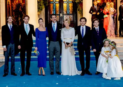 Le prince Pavlos de Grèce avec sa femme la princesse Marie-Chantal, leur fille la princesse Maria Olympia et leurs fils les princes Odysseas, Constantinos, Achileas et Aristidis à Athènes, le 23 octobre 2021