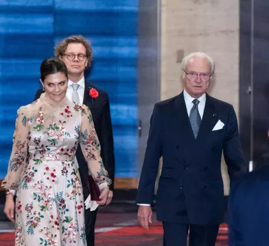La princesse héritière Victoria et le roi Carl XVI Gustaf de Suède, à Tokyo le 23 octobre 2019