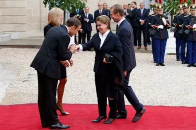 Le grand-duc Henri et la grande-duchesse Maria Teresa de Luxembourg avec Emmanuel et Brigitte Macron au Palais de l'Elysée à Paris, le 30 septembre 2019