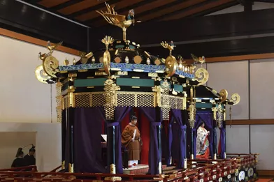 L'empereur Naruhito du Japon et l'impératrice Masako à Tokyo, le 22 octobre 2019