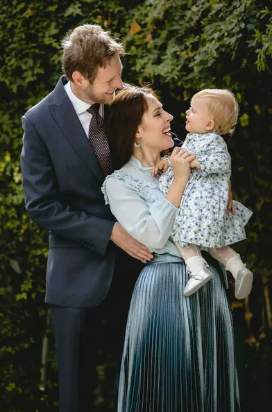 La princesse Geraldine d'Albanie avec ses parents le prince Leka II et la princesse Elia à Tirana, le 22 octobre 2021