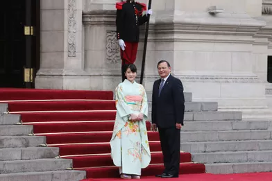 La princesse Mako du Japon avec le ministre des Affaires étrangères du Pérou à Lima, le 11 juillet 2019