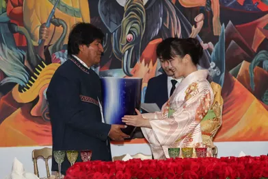 La princesse Mako du Japon avec le président de Bolivie Evo Morales à La Paz, le 15 juillet 2019