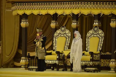 Le nouveau roi de Malaisie et la reine consort à Kuala Lumpur, le 30 juillet 2019