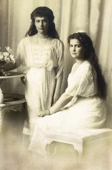 Les grandes-duchesses Anastasia et Maria de Russie en 1915 ou 1916