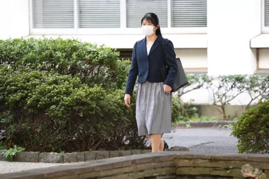 La princesse Aiko du Japon sur le campus de l'université Gakushuin à Tokyo, le 24 octobre 2020