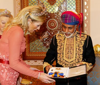 Le sultan Qaboos d'Oman avec la princesse Maxima des Pays-Bas à Mascate, le 10 janvier 2012