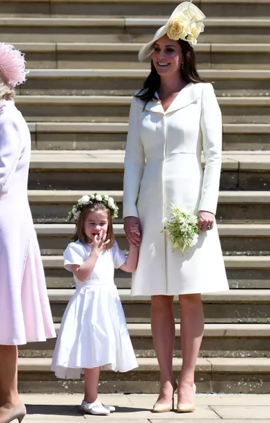 Robe et manteau assorti pour mariage discount