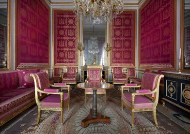 Salon de l’abdication dans les Grands Appartements du château de Fontainebleau